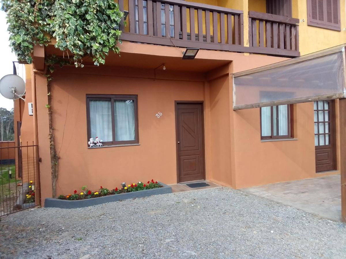 Residencial Dom Celeste Canela Exterior photo